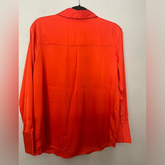 Silky material size M. Bright Orange beautiful color. - Picture 2 of 3